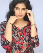 Actress Cairvee Thakkar At Malli Malli Chusa Trailer Launch Photos