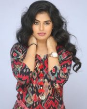 Actress Cairvee Thakkar At Malli Malli Chusa Trailer Launch Photos