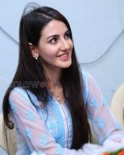 Actress Farah Pictures