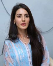 Actress Farah Pictures