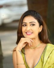 Actress Farnaz Shetty at Induvadana Movie Success Meet Photos 02