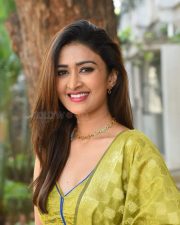 Actress Farnaz Shetty at Induvadana Movie Success Meet Photos 22
