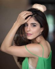 Actress Isha Talwar Candid Photos