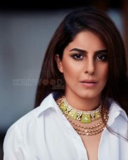 Actress Isha Talwar Latest Photoshoot Pictures