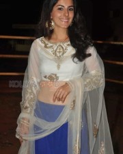 Actress Isha Talwar New Photos