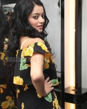 Actress Janani Iyer New Stills