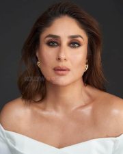 Actress Kareena Kapoor in a White Off Shoulder Top Pictures 01 Actress Kareena Kapoor in a White Off Shoulder Top Pictures 01