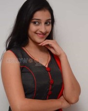 Actress Mouryani Latest Pictures