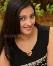Actress Mouryani New Pictures