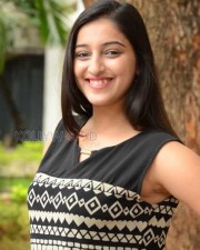 Actress Mouryani New Pictures