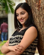 Actress Mouryani New Pictures