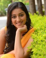 Actress Mouryani Photos