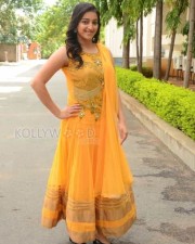 Actress Mouryani Photos
