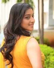 Actress Mouryani Photos