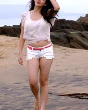 Actress Parul Gulati Sexy Pictures