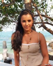 Actress Priya Anand Photos