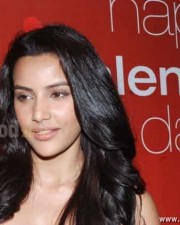 Actress Priya Anand Sexy Pictures