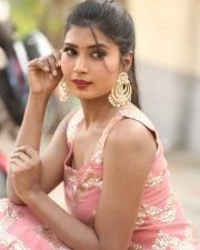 Actress Sanjana Choudhary At Bomma Adirindi Movie Press Meet Photos