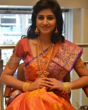 Actress Shamili Jewellry Photoshoot Stills