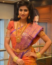 Actress Shamili Jewellry Photoshoot Stills