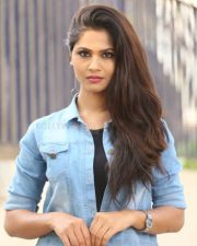 Actress Swathi At Bomma Adirindi Movie Press Meet Stills