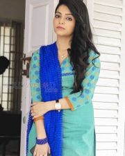 Adhe Kangal Movie Janani Iyer Photo