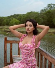 Alluring Raiza Wilson Cleavage in a Pink Floral Ruffle Mini Dress Photos 02