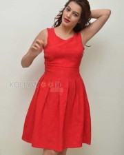 Beautiful Actress Diksha Panth Sexy Photos