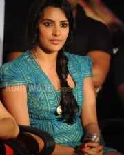 Beautiful Priya Anand Sexy Stills