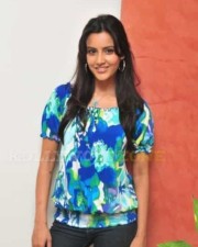 Beautiful Sexy Actress Priya Anand Stills