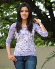 Beautiful Tamil Actress Priya Anand Pictures