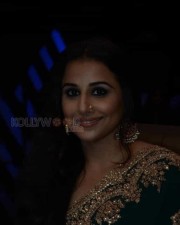 Bollywood Actress Vidya Balan New Photos