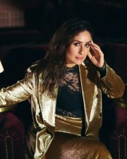 Bollywood Queen Kareena Kapoor in a Lace Top and Golden Blazer Photos 04