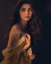 Glittering Actress Krithi Shetty in a Gold Ivory Lace Lehenga Set Photos 02