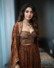 Heroine Krithi Shetty at Annagaru Vostaru Interview Photos 25 Heroine Krithi Shetty at Annagaru Vostaru Interview Photos 25