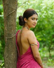 Induvadana Heroine Farnaz Shetty Topless Photos