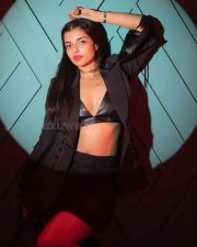 Kannitheevu Movie Actress Ashna Zaveri Pictures 04