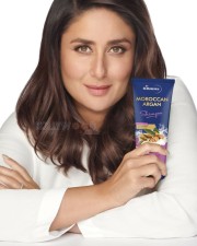 Kareena Kapoor St Botanica Photoshoot Stills 06 Kareena Kapoor St Botanica Photoshoot Stills 06