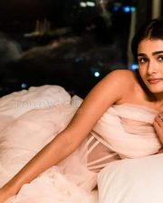 Maharaja Movie Actress Shalini Pandey Sexy Pictures 06