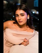 Maharaja Movie Actress Shalini Pandey Sexy Pictures 07