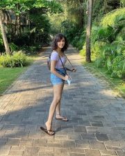 New Zealand Singer Shirley Setia Sexy Pictures 12