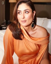 Radiant Kareena Kapoor in an Orange Satin Gown Photos 03