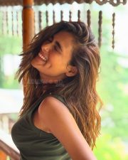 Rahu Ketu Actress Shalini Pandey in a Green Crop Top Photos 03