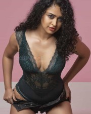 Rgv S Thriller Movie Heroine Apsara Rani Sexy Photos