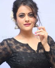 Sexy Actress Shruti Sodhi Pictures