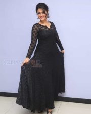 Sexy Actress Shruti Sodhi Pictures