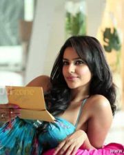 Sexy Priya Anand In Movie Photos