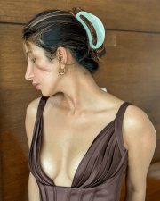 Silence 2 The Night Owl Bar Shootout Actress Parul Gulati Sexy Candid Photos 02