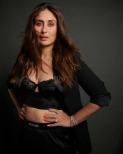 Spy Bahu Actress Kareena Kapoor Photoshoot Stills 02 Spy Bahu Actress Kareena Kapoor Photoshoot Stills 02