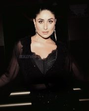 Stunning Kareena Kapoor in a Black Gown Photos 02
